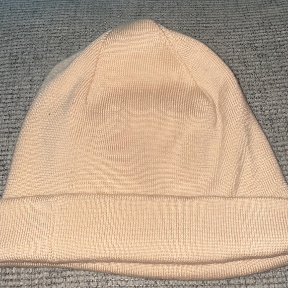 Givenchy - Picture 3 of 4